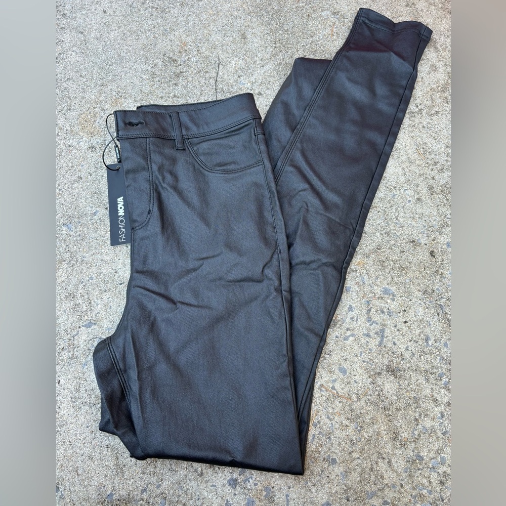 Sammie high rise black pants